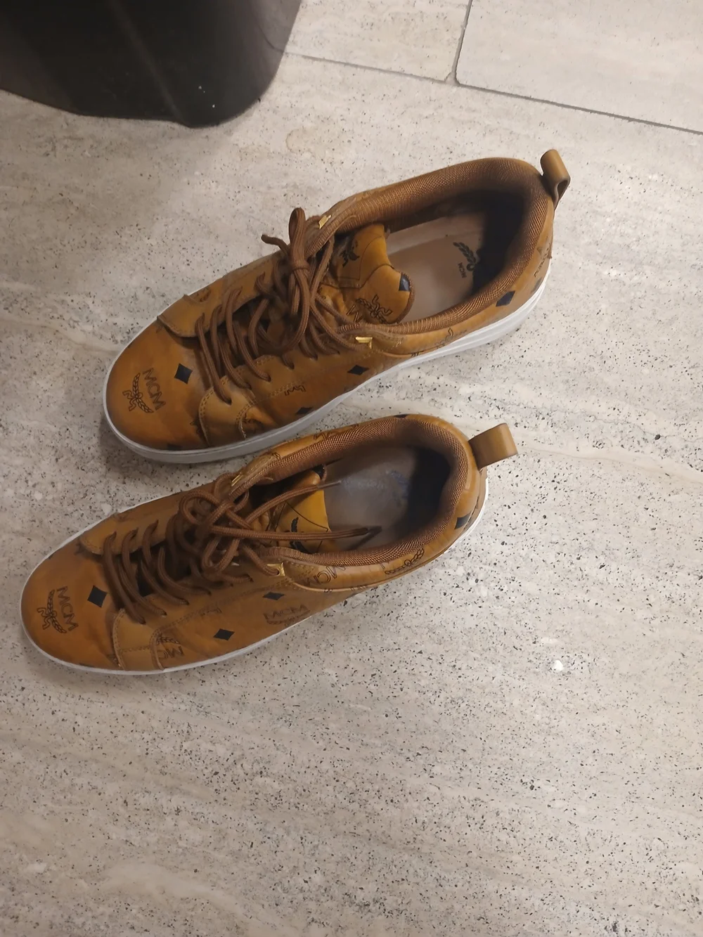 MCM Men's Tan Monogram Low-Top Sneakers